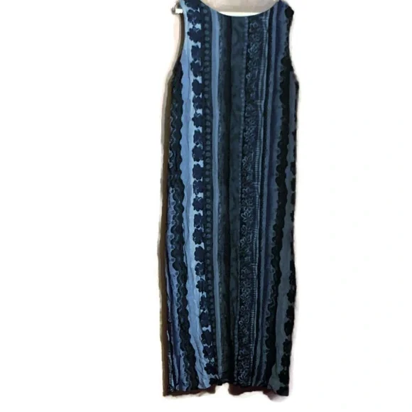 SAG HARBOR Blue Floral Sleeveless Maxi Dress 20W - Picture 2 of 3